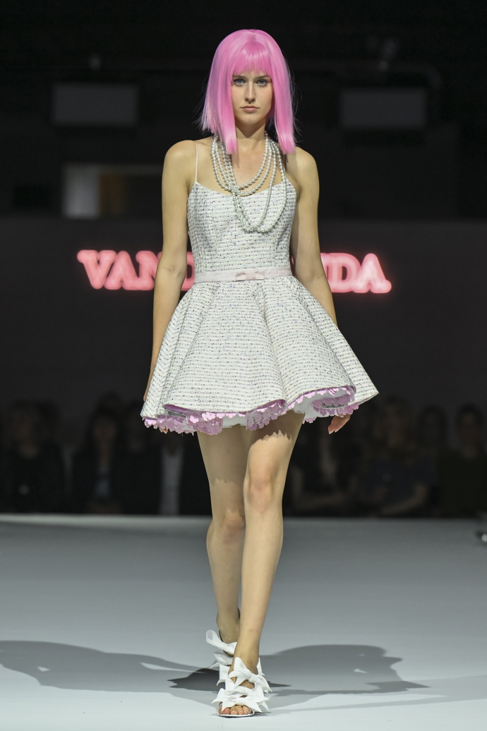 Vanda Janda / Mercedes-Benz Prague Fashion Week