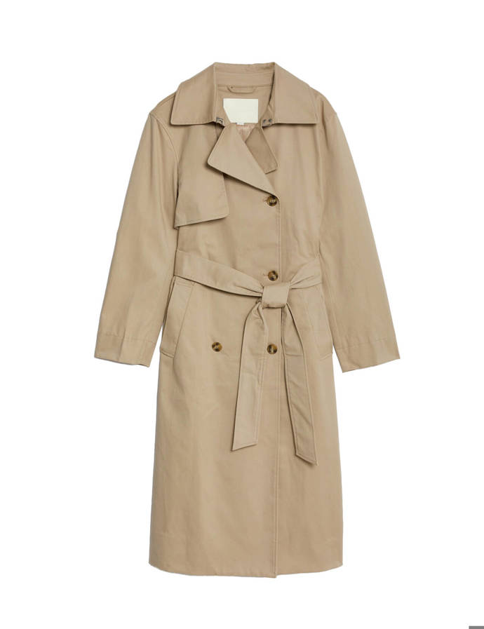 Klasický trenčkot, Marks & Spencer, 5 499 Kč.