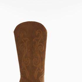 Semišové koně, Mango, 2 499 Kč.