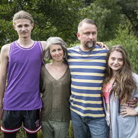 Povedená rodinka Kociánových v seriálu Osada