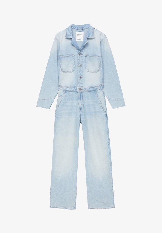 Pull & Bear, 1 299 Kč.