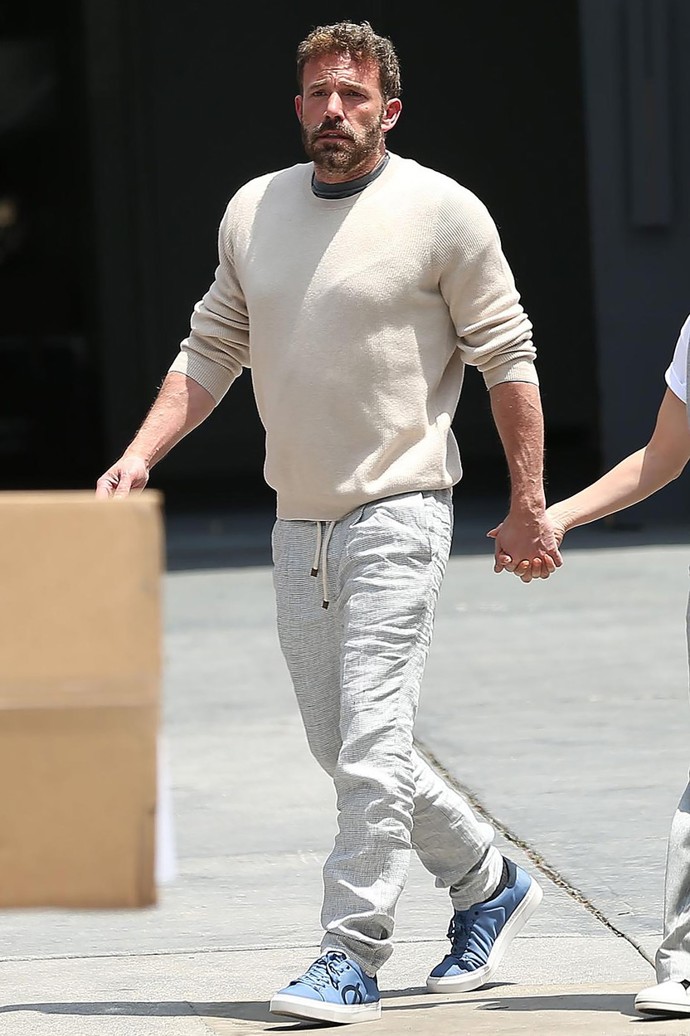 Unisex teniskám s nadčasovým designem podlehly už mnohé celebrity. Například Ben Affleck...