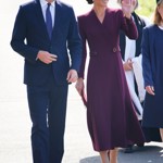 Kate Middleton a její manžel, princ William, minulý týden uctili památku zesnulé královny Alžběty II. Princezna z Walesu pro tuto příležitost zvolila dokonalý podzimní outfit.