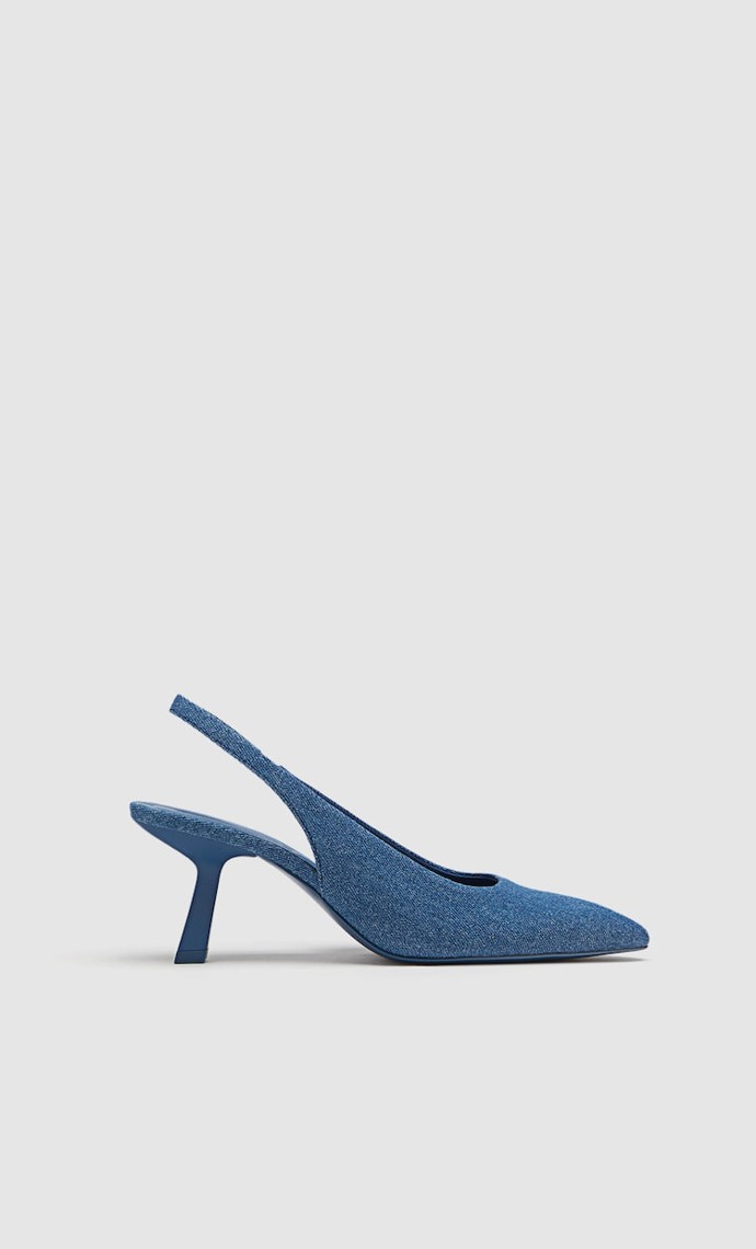 Stradivarius, 699 Kč