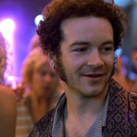 Danny měl v seriálu ikonické kotlety