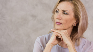 Helena (54): Moje dcera všechny chlapy jen využívá. Teď mi závidí, že jejího bývalého jsem ulovila já