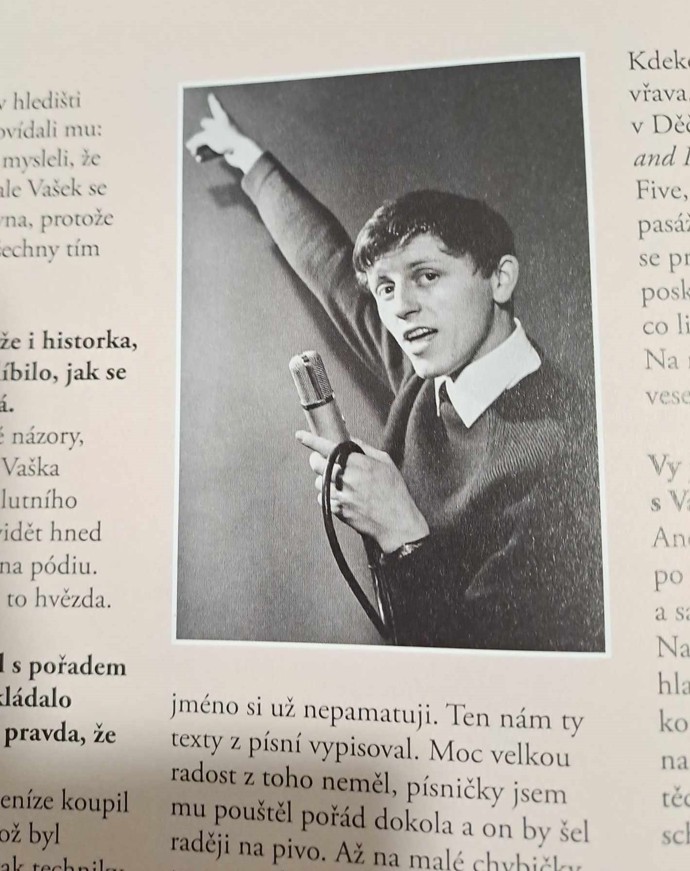Václav Neckář okouzlil davy fanynek, přesto nezastírá, že mu chodily také nepříjemné anonymy. 