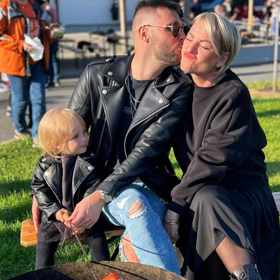 S mladším partnerem Pepou je Martina neskonale šťastná.