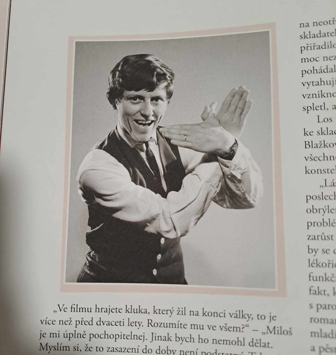 Václav Neckář se kromě muziky věnoval také filmovému natáčení.