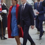 Stejný šperk si připnula i na šaty Zuzany Kubíčkové, ve kterých dorazila na Hrad v den inaugurace letos v březnu.