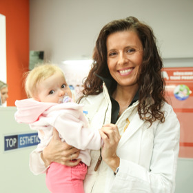 S manželkou dlouho podnikali v rodinné oftalmologické firmě. Petra je totiž lékařka.