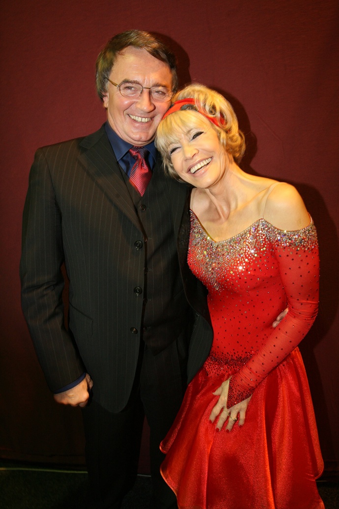 StarDance 2006, porotce Vlastimil Harapes a soutěžící Jana Švandová.