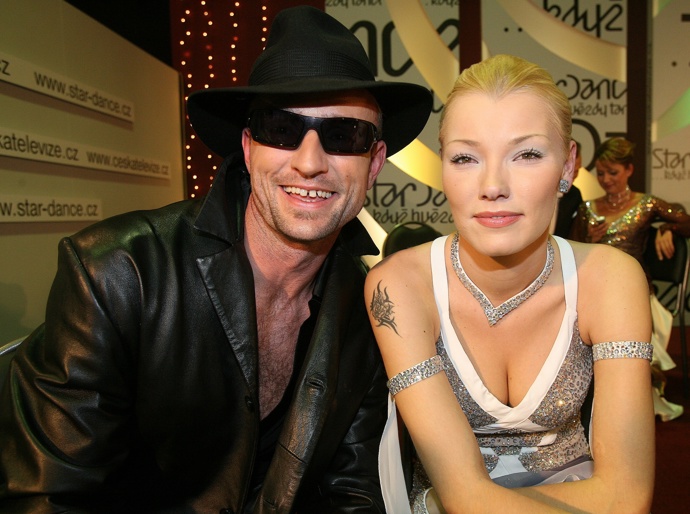 Zpěvačka Helena Zeťová s atletem Tomášem Dvořákem.