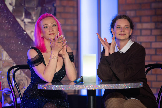 S Terezou Maškovou se prý Darija Pavlovičová v zákulisí zbavuje trémy.