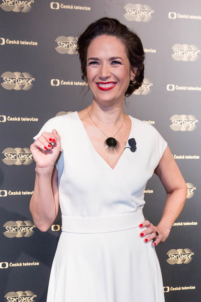 Tereza Kostková říká, že některé róby od Tatiany Kovaříkové jí dělají radost v jejím soukromém šatníku.