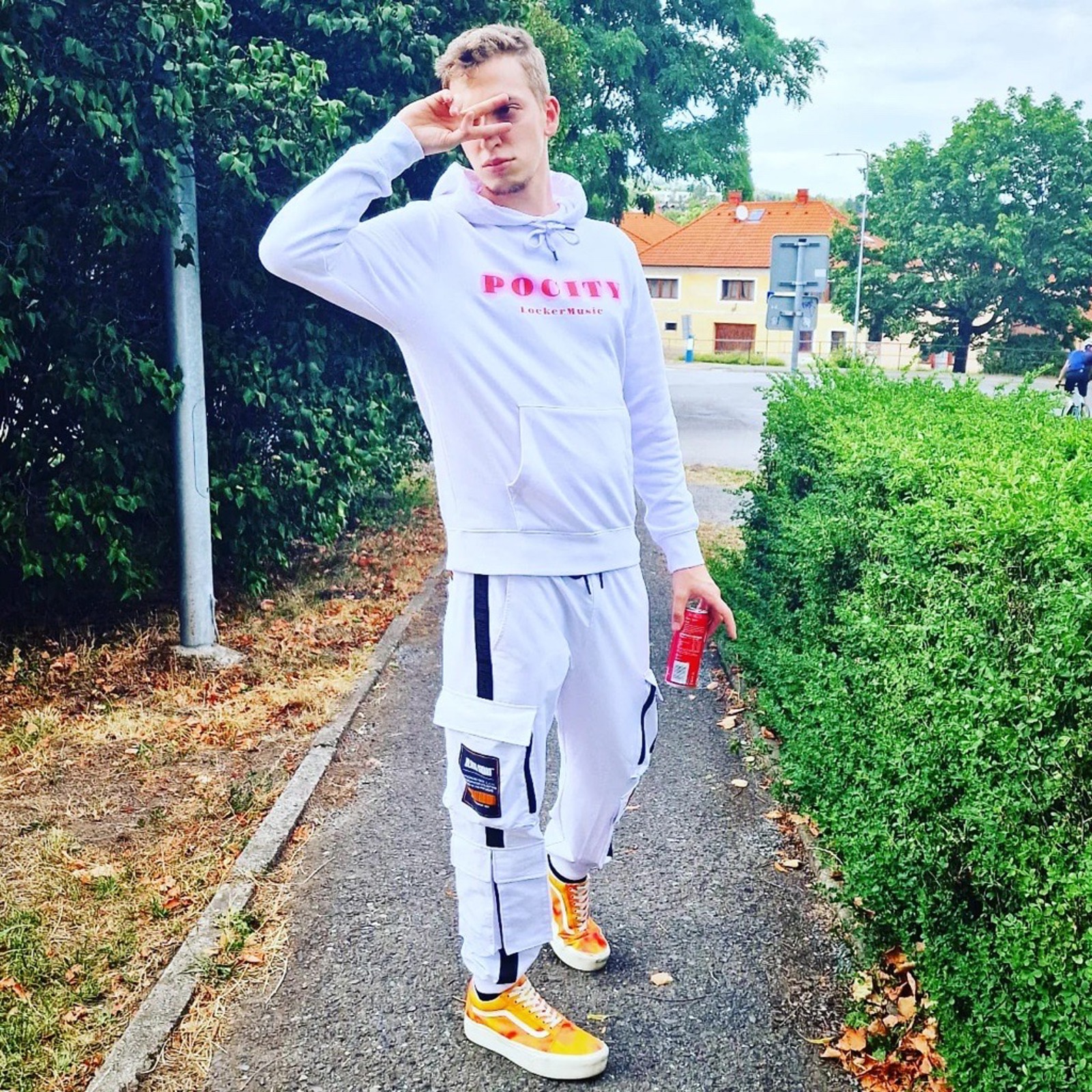 Galerie: LockerMusic: Rapper Martin Cyrner hledá v hudbě cestu k svému ...