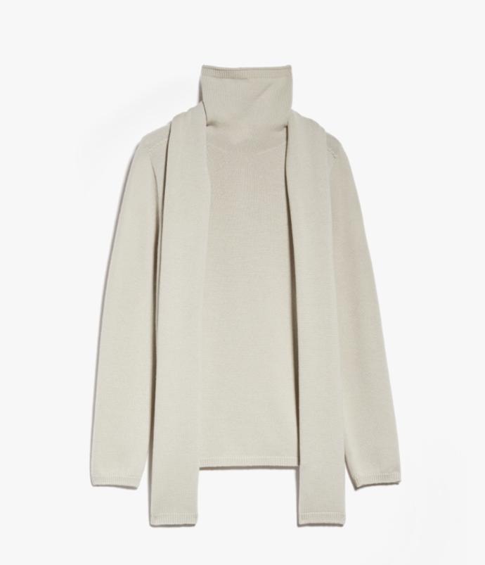 Modely tón v tónu dotáhne k dokonalosti vzjemné propojení. (Max Mara, 8 800 Kč)