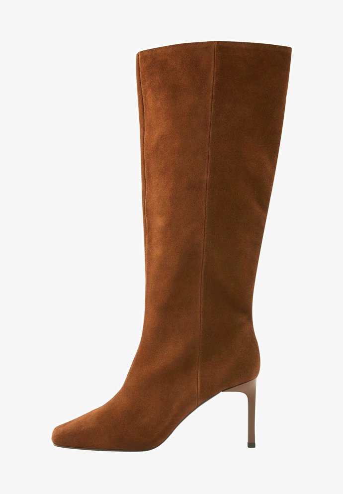 Kozačky z broušené kůže, Next, 3 370 Kč