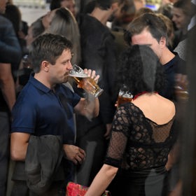 Jiří Mádl poklábosil s každým.