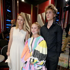 Herečka Linda Rybová s dětmi.