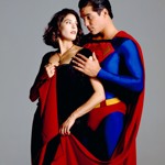 Jeho milou Lois ztvárnila budoucí hvězda Zoufalých manželek Teri Hatcher. Ač to mezi nimi na plátně jiskřilo a spekulovalo se o tom, že spolu něco mají, herečku prý její kolega nepřitahoval.