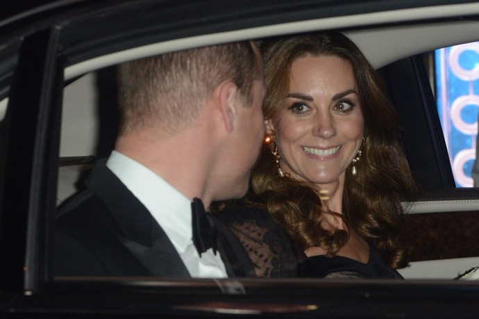 William a Kate a jejich ukradená chvilka v autě.