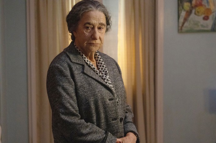 Takhle vypadá Helen v roli izraelské premiérky Goldy Meir. Dámy jsou věkově srovnatelné, ale Helen museli pro roli zestaršit a měla protetický nos.