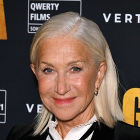 Kratší vlasy Helen Mirren omladily.