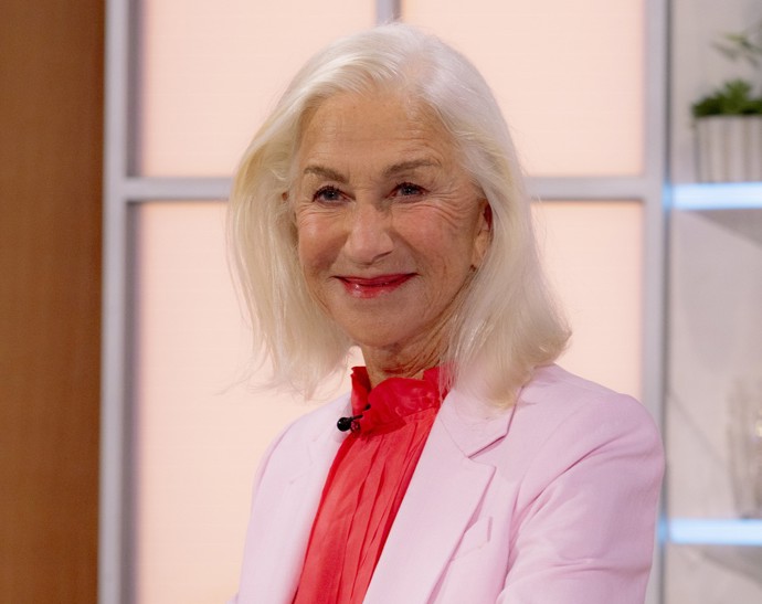 Aktuálně se Helen Mirren pyšní delším mikádem.