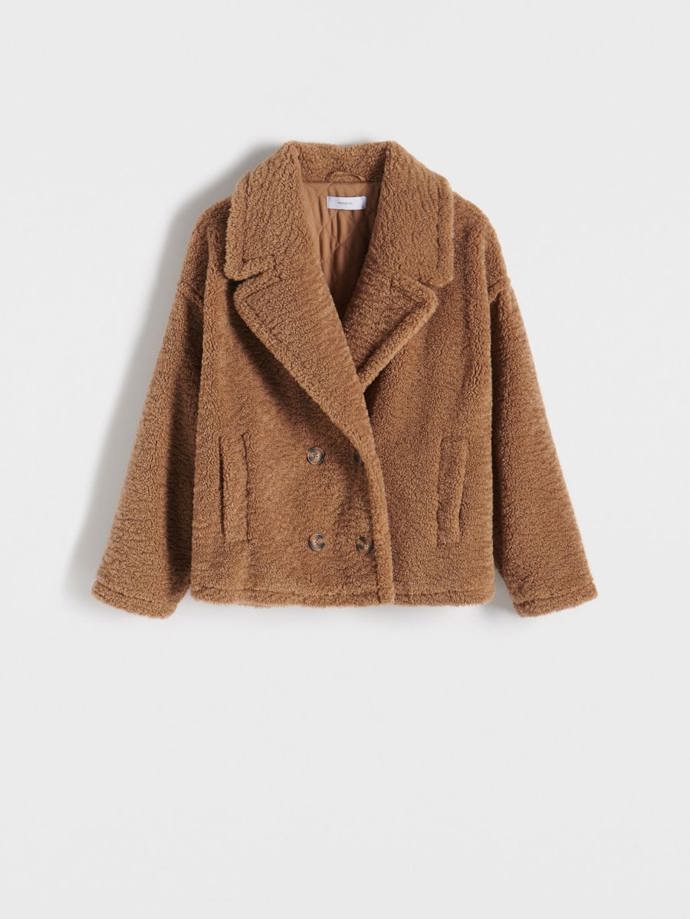 Krátká kožešinová bunda s fazonou, Reserved, 1 399 Kč