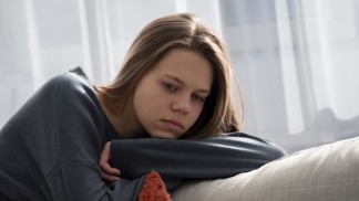 Julie (20): Máma se obětovala. Tajně splácela tátovy dluhy z hazardu