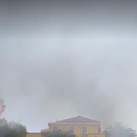 Oheň se rozšířil.