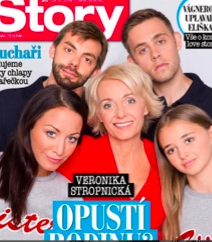 Veronika obklopena všemi svými ratolestmi: Agátou, Cyrilem, Vincentem a nejmladší Kordulou. 