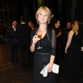 Herečka Taťjana Medvecká vypadá rok od roku mladší. Může za to také vhodně zvolený účes.