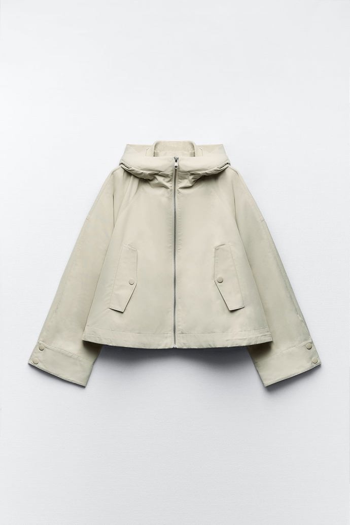 Zkrácená oversize parka s kapucí, Zara, 1 399 Kč