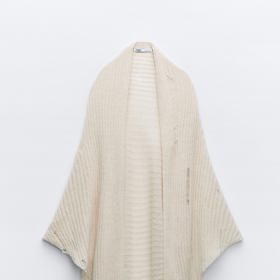 Přehoz, Zara, 799 Kč.