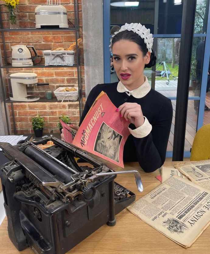 Besky si své proměny na televizní obrazovce užívá.