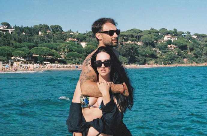 Adam Vacula a Besky na dovolené ve Francii.