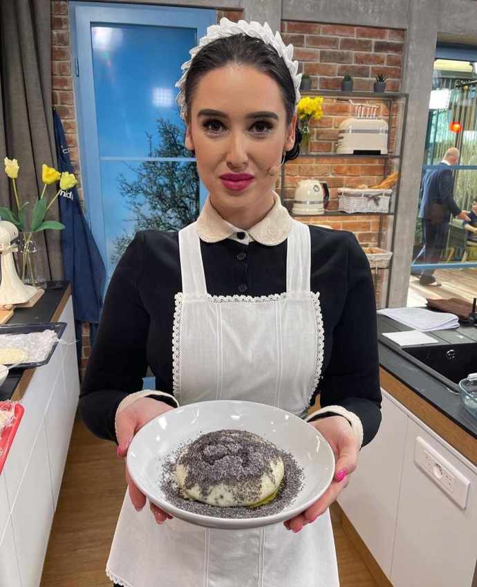 Besky si ve Víkendové Snídani vyzkoušela například recepty z První republiky.