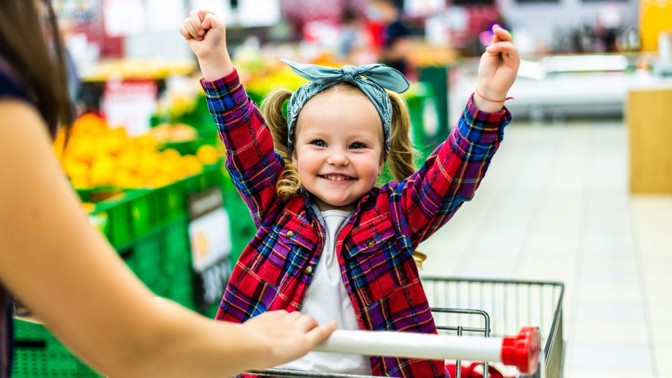 Otevírací doby 17. listopadu 2023: Jak budou otevřeny obchody na Den boje za svobodu a demokracii?