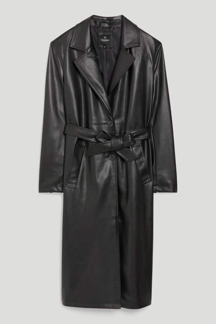 Podobný pořídíte třeba v Clockhouse za 1 298 Kč.