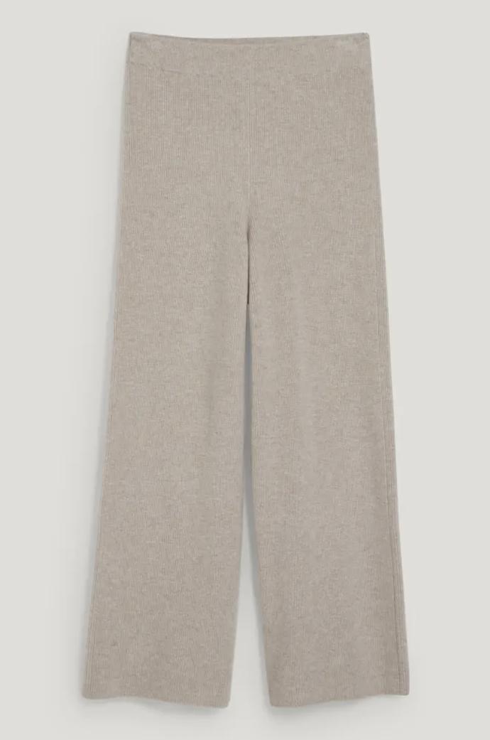 Kašmírové domácí kalhoty, C&A, 2 498 Kč