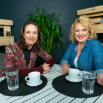 Tereza Kostková s moderátorkou talk show Na kafeečko, Miluškou Bittnerovou.