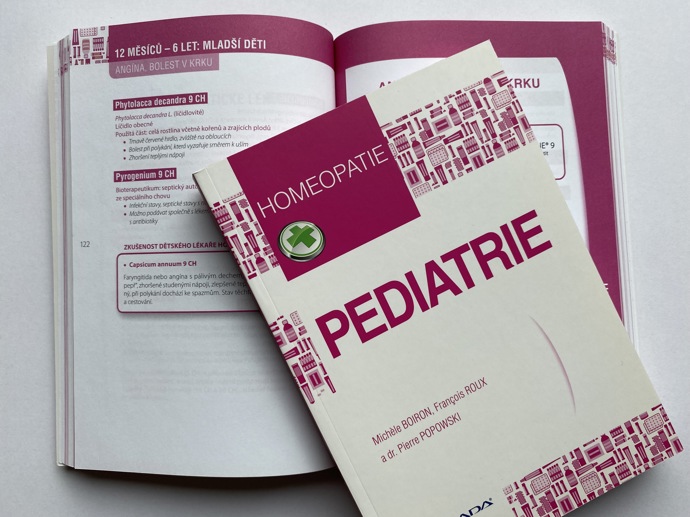 Další z publikací světoznámé francouzské lékárnice nese název Homeopatie: Pediatrie.