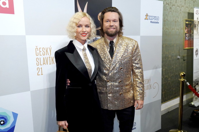 Matadorem Českého slavíka je Richard Krajčo. V roce 2021 se s partnerkou Karin Babinskou sladili do zlatých flitrů.