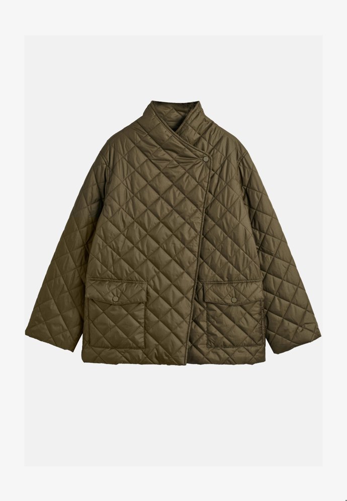 Asymetrický prošívaný plášť, Gant, 5 990 Kč