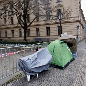 Jeho kolega Jiří Gruntorád odpočíval.