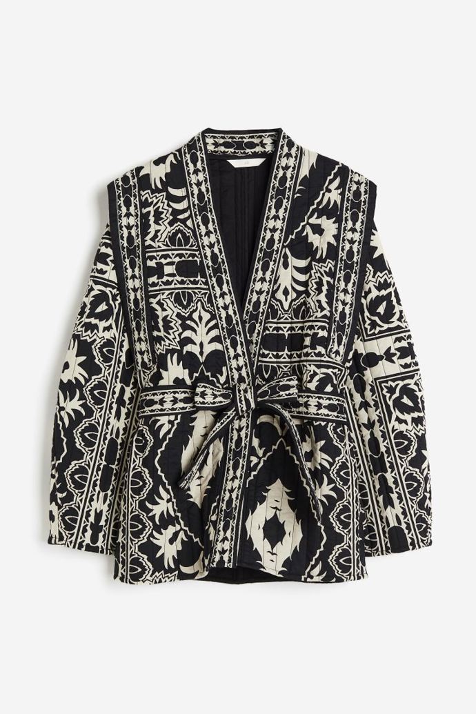 Vzorované sako s vázačkou, H&M, 1 499 Kč