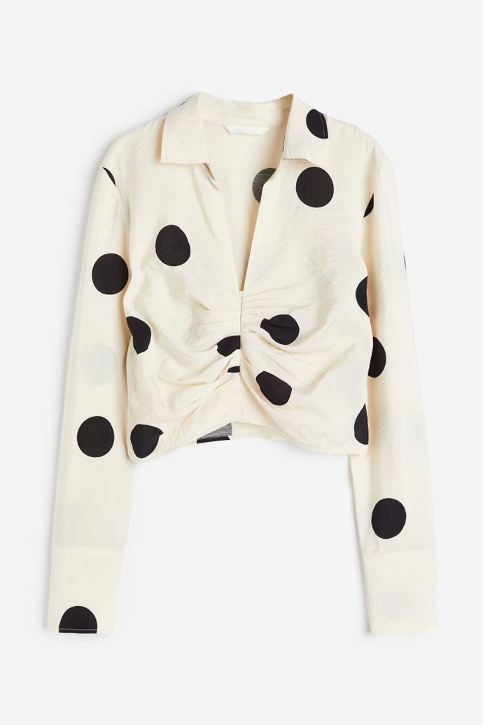 Zkrácená blůza, H&M, 399 Kč