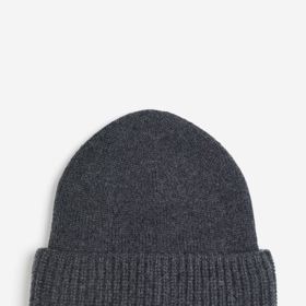 Kašmírová čepice, H&M, 1 329 Kč